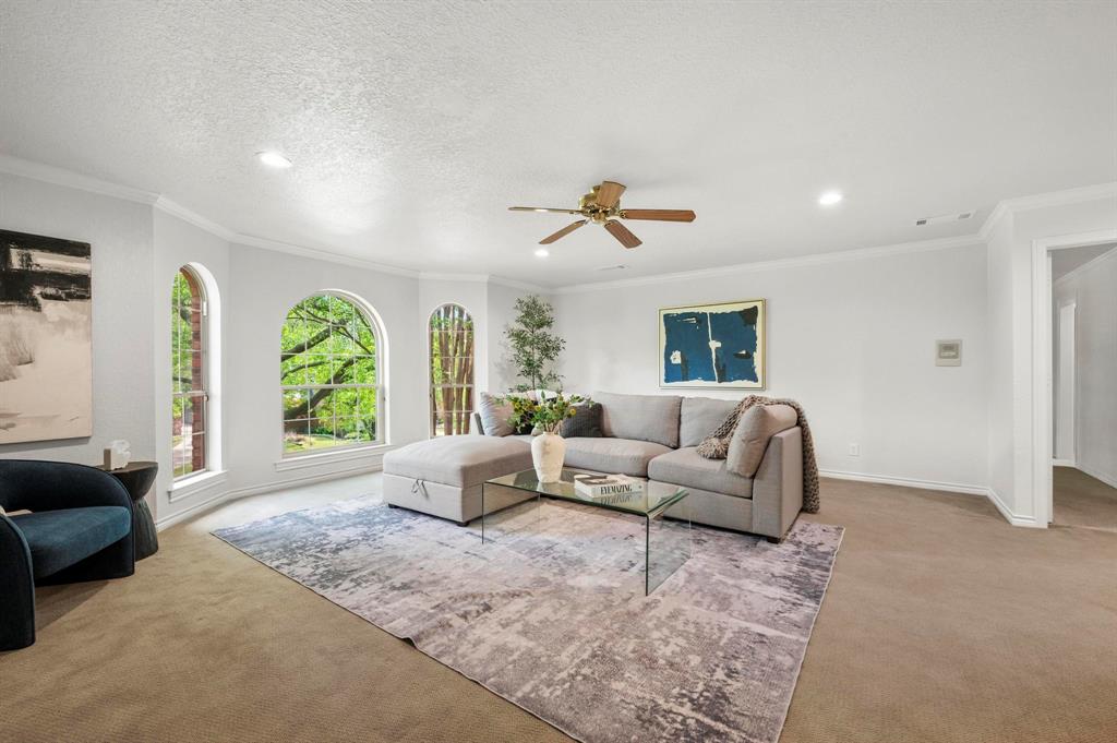 4700 Green Oaks Drive