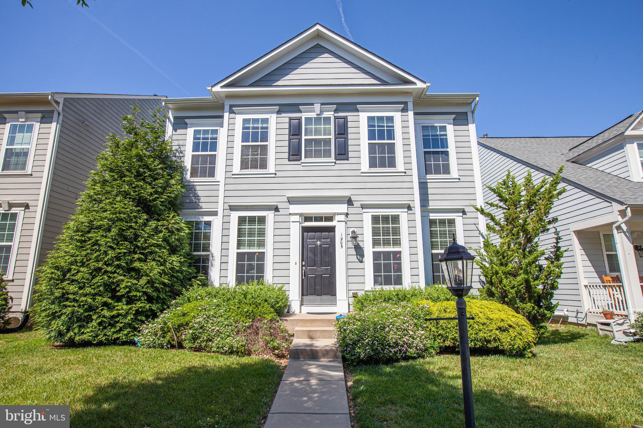 1205 Saunders Drive