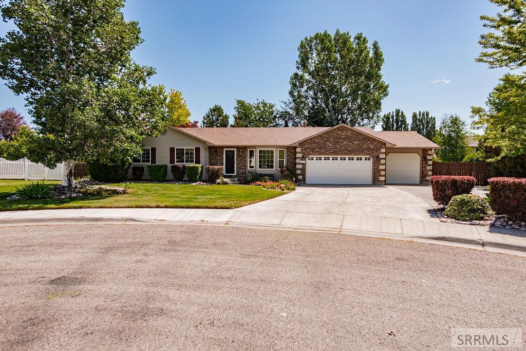 1184 Shadow Mountain Court
