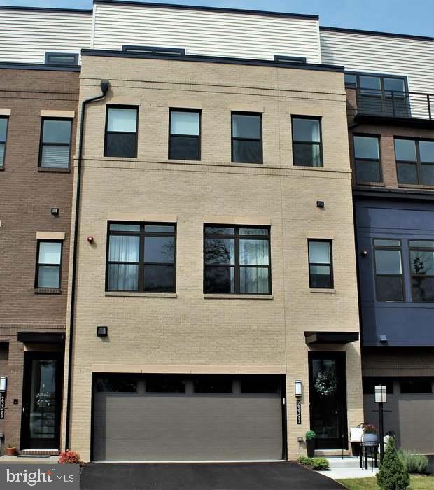 ** COMING SOON IN ONE OF BRAMBLETONS MOST POPULAR NEIGHBORHOODS ** IMMACULATE 4-LEVEL LUXURY TOWNHOME BACKING TO TREES ** 5 BEDROOMS AND 4.5 BATHROOMS ** 3381 SQ FT OF FUNCTIONAL LIVING SPACE ** WALNUT HARDWOOD FLOORS THROUGHOUT ** 4TH LEVEL LOFT WITH BEDROOM, FULL BATH, CUSTOM BAR WITH BAR SINK, BEVERAGE FRIDGE AND QUARTZ COUNTERS AND ACCESS TO THE ROOFTOP TERRACE WITH STUNNING SUNSET VIEWS ** 3RD LEVEL WITH PRIMARY LUXURY SUITE WITH TRAY CEILING, WALK-IN CLOSET WITH CUSTOM ELFA CLOSET ORGANIZERS, ENSUITE PRIMARY BATHROOM WITH DOUBLE SINK VANITY AND LARGE FRAMELESS GLASS ENCLOSED SHOWER ** 2 ADDITIONAL BEDROOMS AND HALL BATHROOM WITH DOUBLE SINK VANITY AND TUB/SHOWER ** LAUNDRY ROOM WITH SAMSUNG WASHER AND DRYER AND CUSTOM ELFA SHELVES ** MAIN LEVEL WITH GOURMET KITCHEN AND OVERSIZED ISLAND WITH BREAKFAST BAR ** LIVING ROOM WITH BOARD AND BATTEN ACCENT WALL AND ACCESS TO TREX DECK WITH AMAZING PRIVACY ** DINING ROOM WITH CUSTOM CHANDELIER AND TRANSOM WINDOWS ** LOWER LEVEL FLEX ROOM WITH BEDROOM, FULL BATH AND ACCESS TO FENCED BACKYARD WITH PRIVACY FENCE ** FRONT-LOAD OVERSIZED 2-CAR GARAGE WITH CUSTOM ELFA SHELVES PROVIDES EXCELLENT STORAGE SPACE ** COVERED ENTRY WITH GORGEOUS BOARD AND BATTEN TRIMMED WALLS ** TOP RATED INDENPENDENCE HS SCHOOL PYRAMIDE ** PROFESSIONAL PICTURES WILL BE UPLOADED SEPTEMBER 10TH **