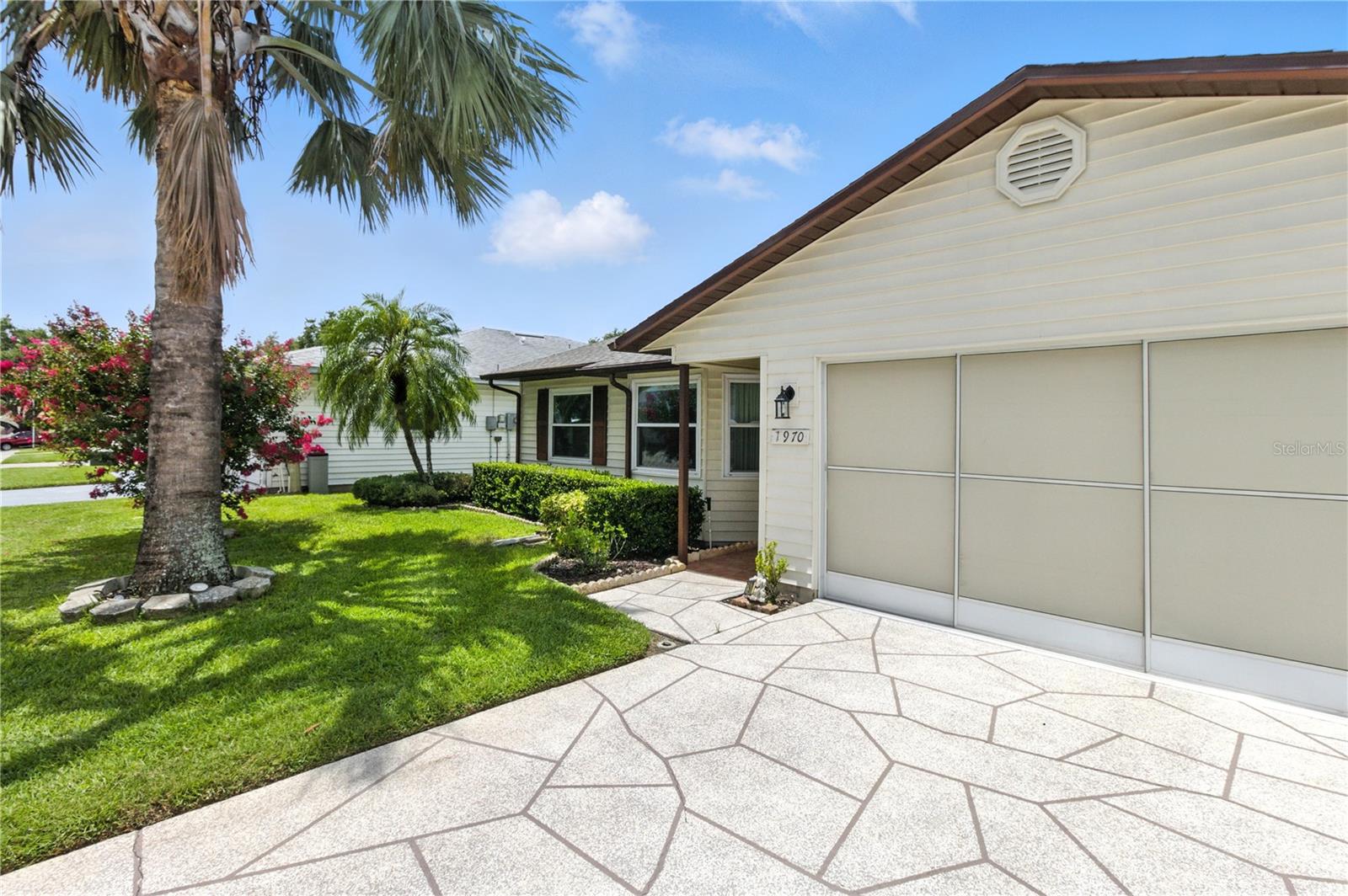 1970 Long Boat Drive