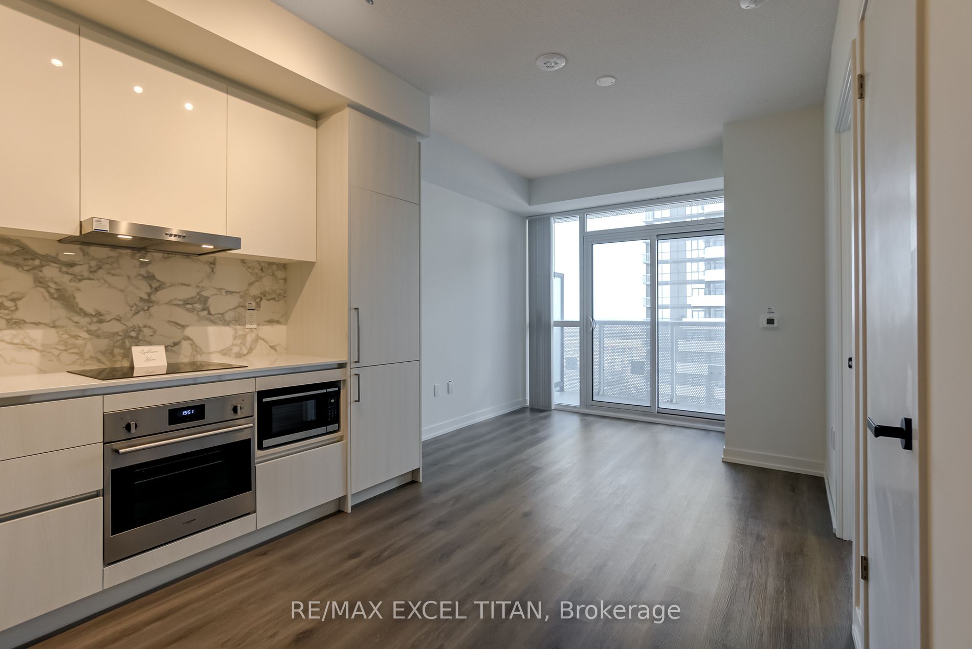 225 Commerce St 1501