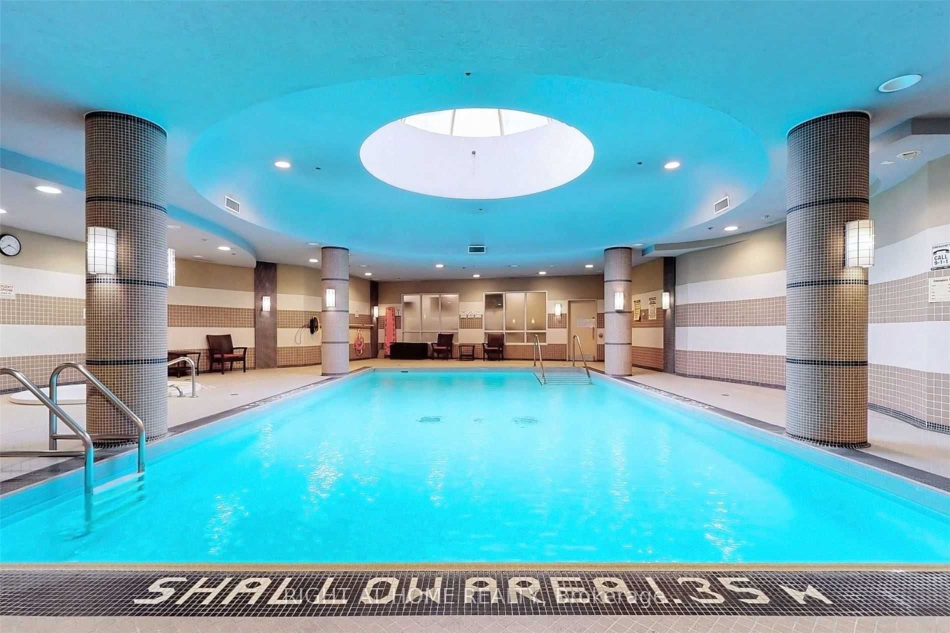 1060 W Sheppard Ave 1403