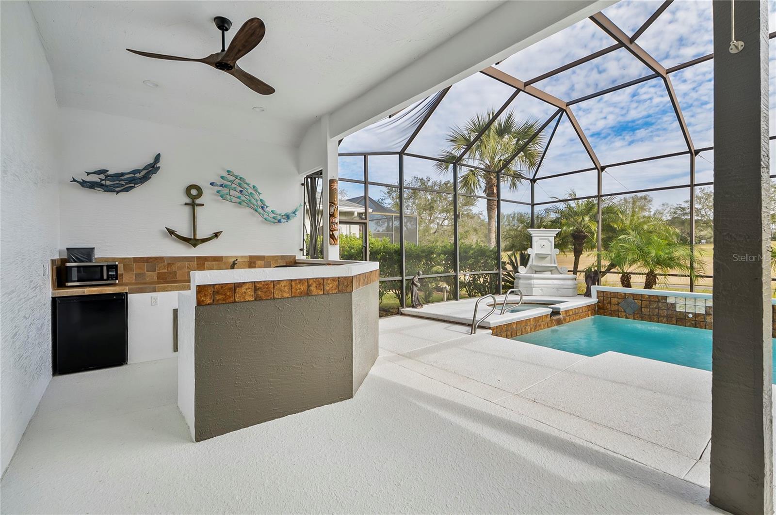 15 S Waterview Drive