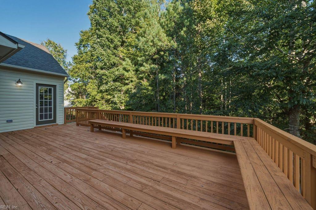 2820 Castling Crossing
