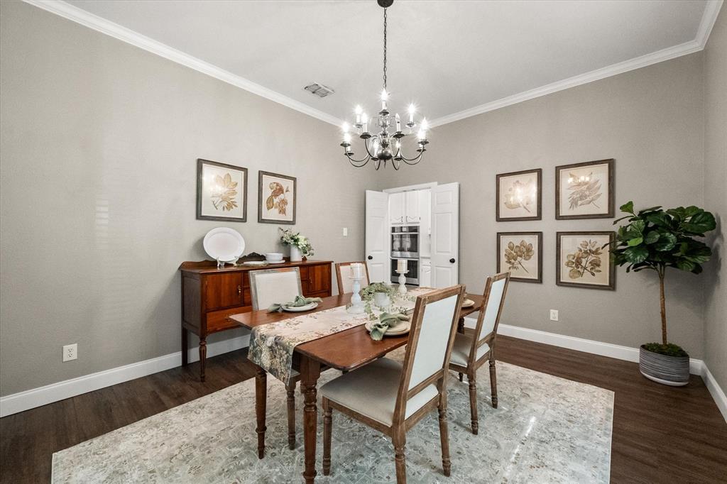 1817 Meadow Ridge Drive