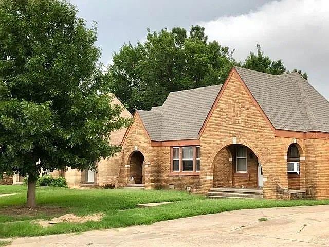 One side remodeled. This 100% tenant-occupied duplex offers immediate cash flow with total monthly rents of $1,700. Conveniently located with easy access to major roads, shopping, and employment centers. Turnkey investment—collect rent from day one. Can be sold as a package MLS# 1211471,1211479,1211482