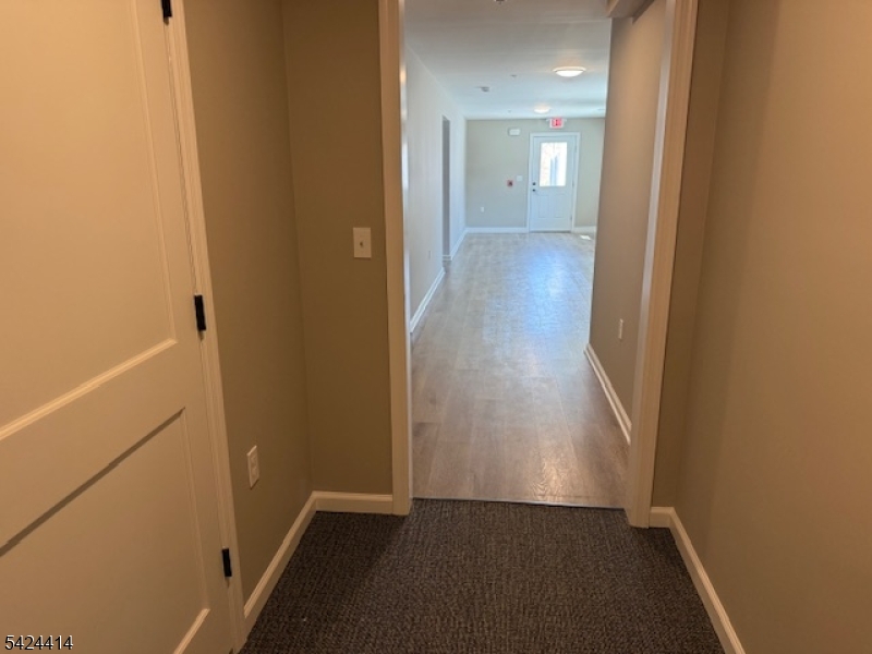 237 Main St — photo 5 of 11
