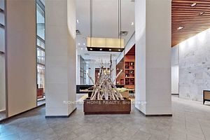 4080 Living Arts Dr 2802