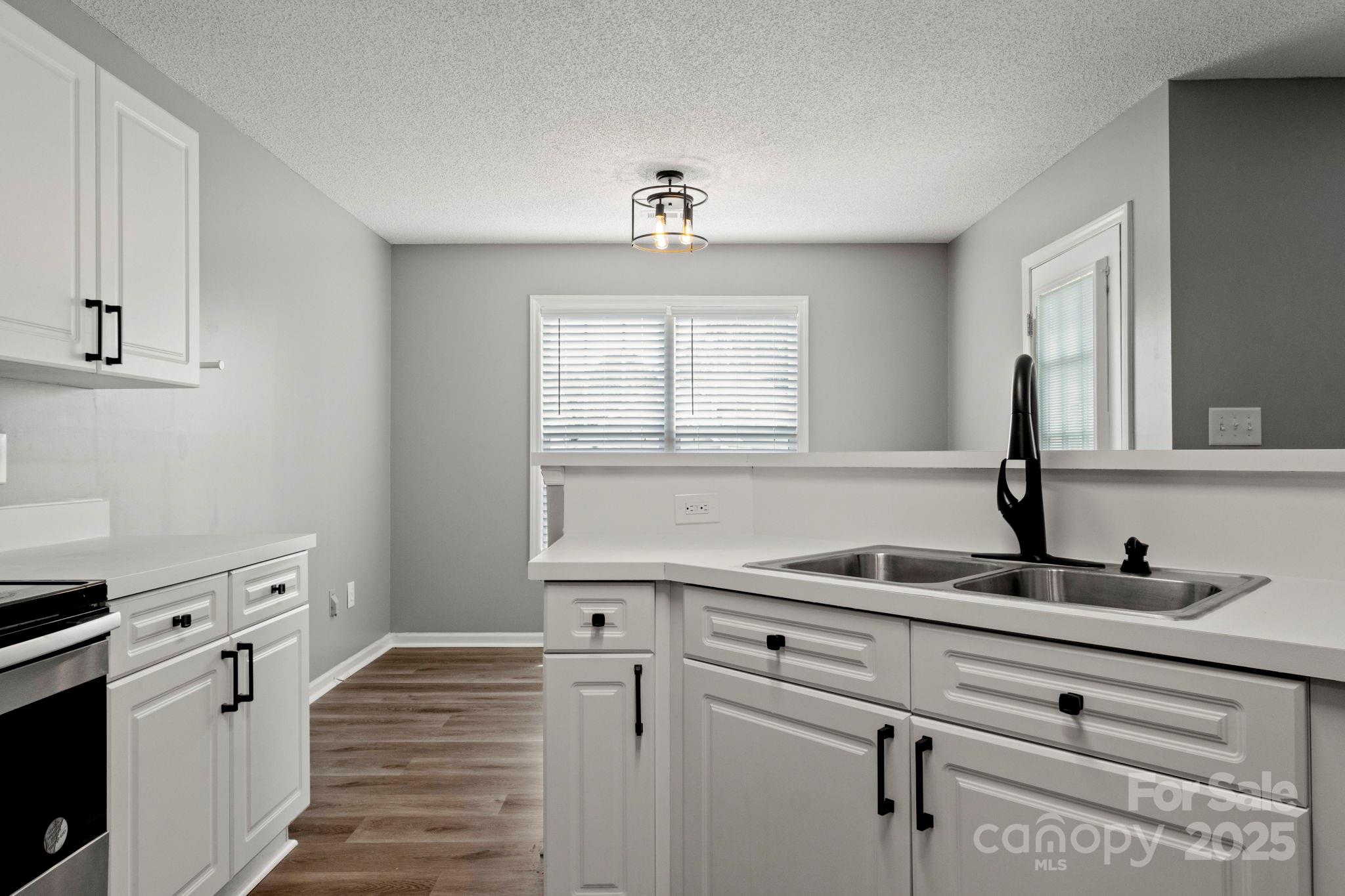 7621 Rolling Meadows Lane