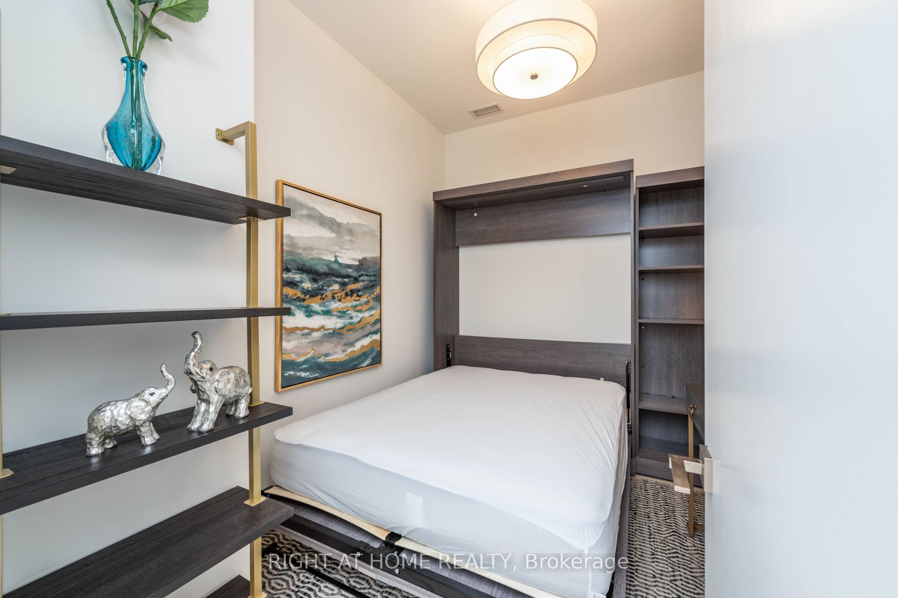 30 Ordnance St Ph2907