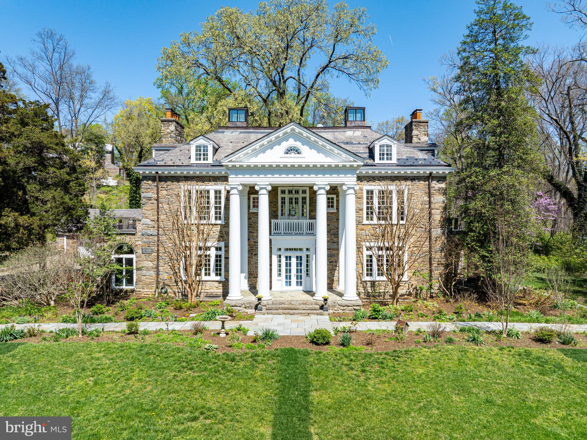 2325 Porter Street NW