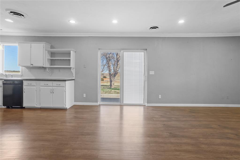 24484 E 990 Road