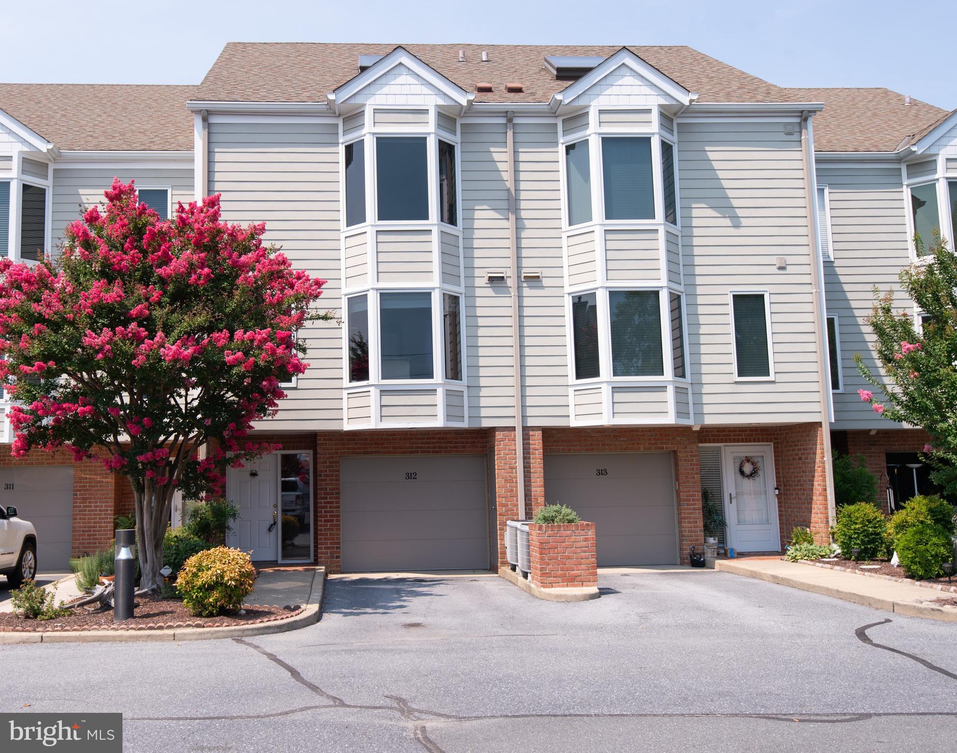 312 Cambridge Landing 312B