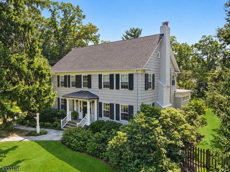 260 Woodland Rd