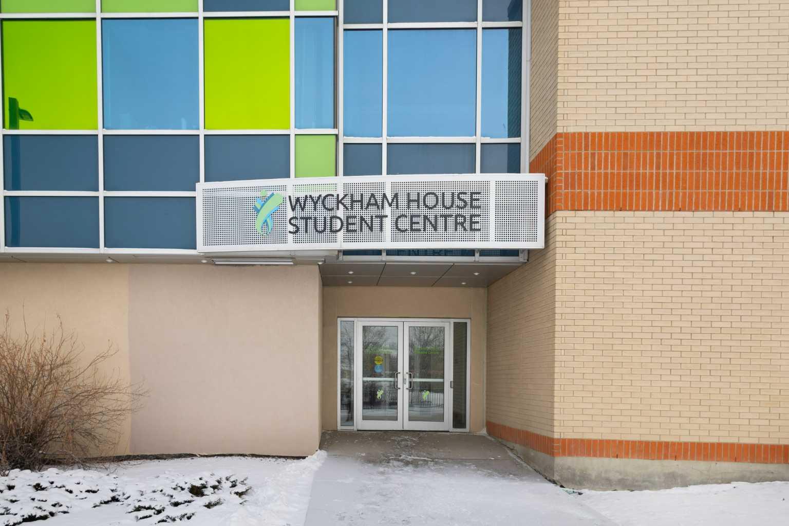 4825 Mount Royal Gate SW #Z-118