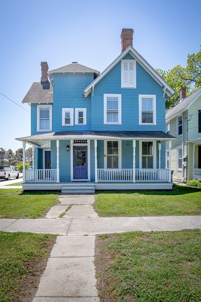 340 Randolph Ave 604