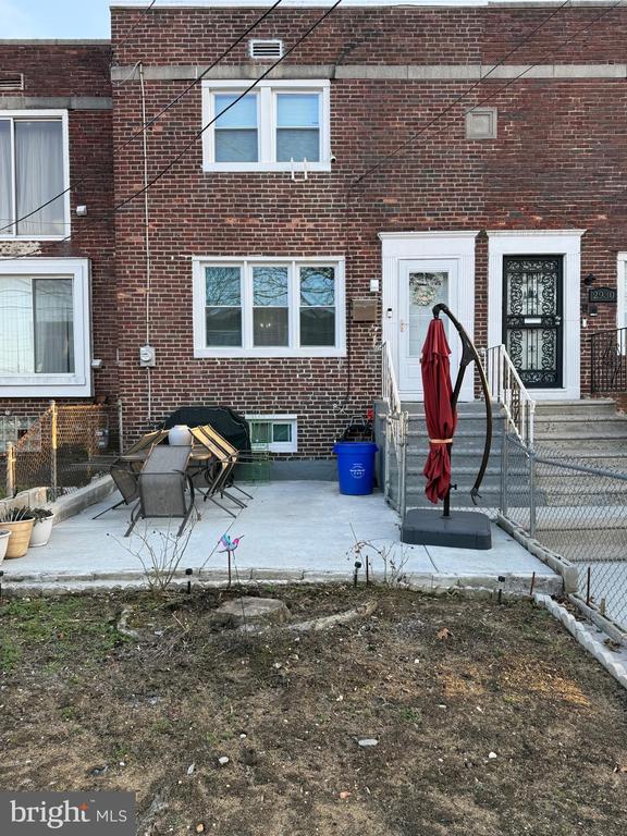 Come check out this beautiful property in East Camden. This 3-bedroom property has been completely renovated and well-maintained. Offering a nice, spacious living room, dining room, and kitchen with stainless steel appliances, granite countertops, and beautiful white cabinets. Hardwood flooring throughout the whole living room and dining room. As you step to the second floor one spacious master bedroom and 2 generously sized bedrooms, as well as a renovated bathroom. The full basement is ready to be finished, leading back to a 2-car driveway and closed garage. Central AC, and so much more. Schedule your appointment today! This property won't last long.