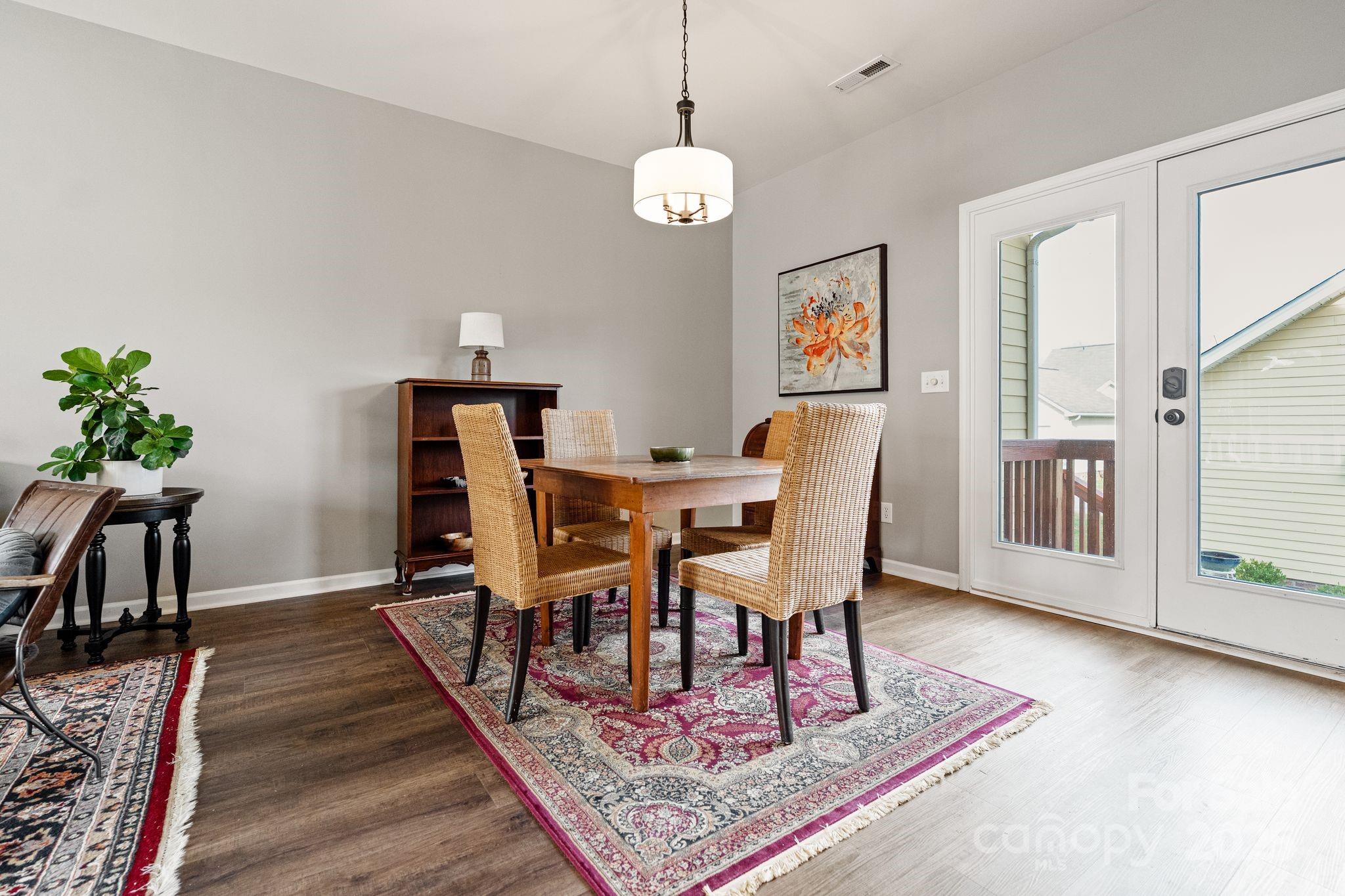 115 E Decatur Avenue