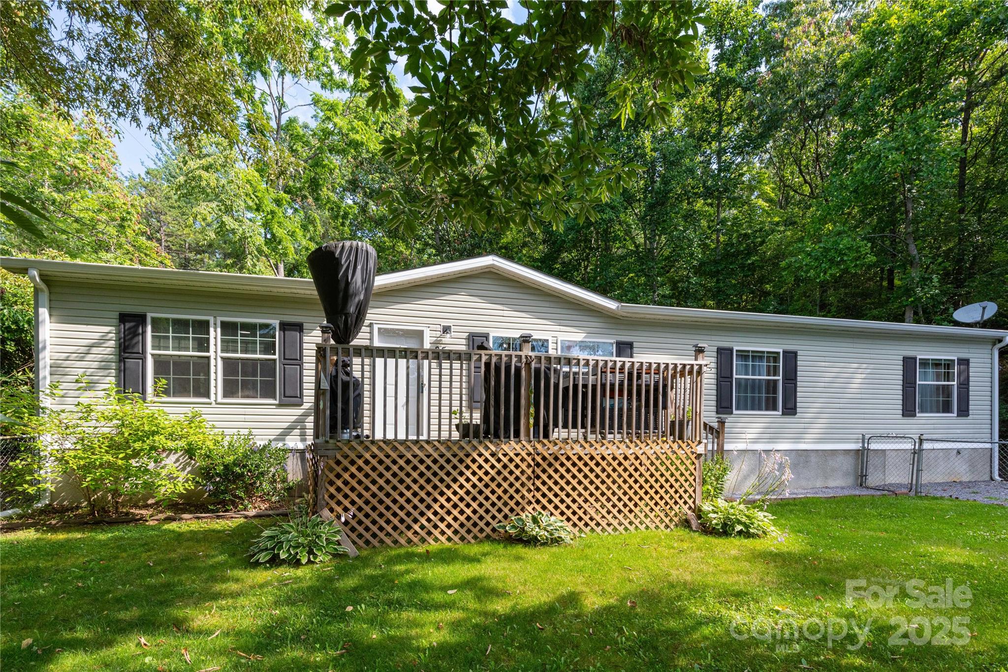 25 Mountain View Ridge