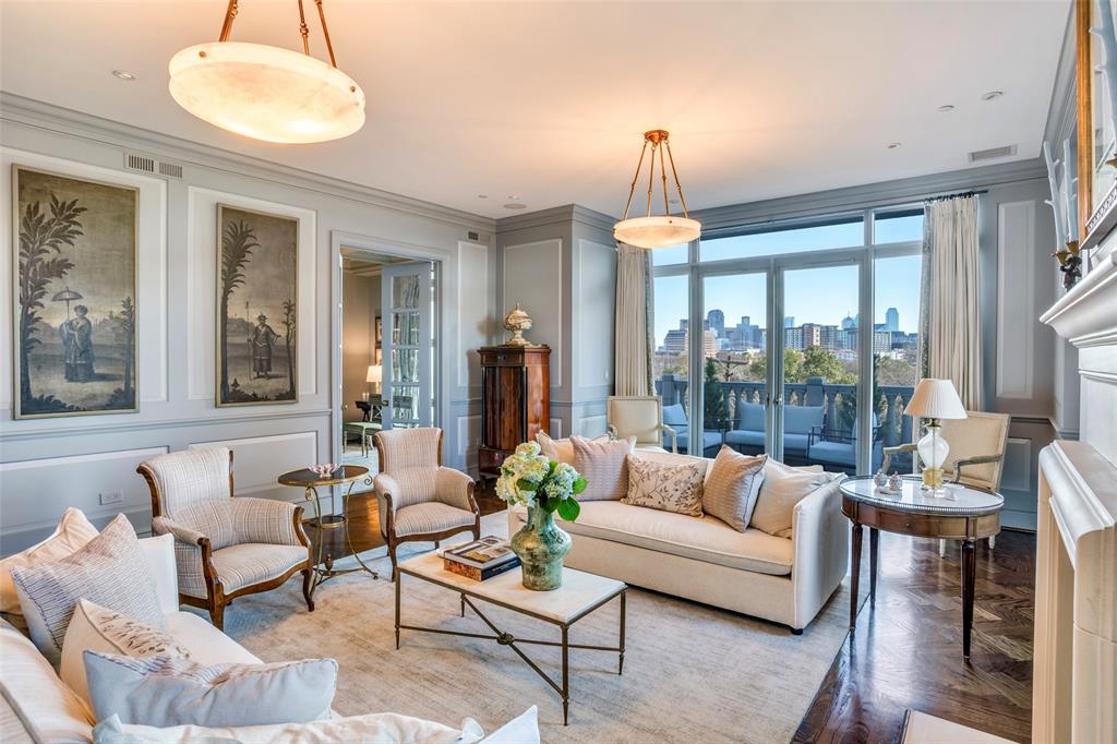 3505 Turtle Creek Boulevard 4C