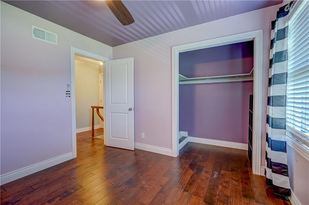 6830 NW Prairie View Road