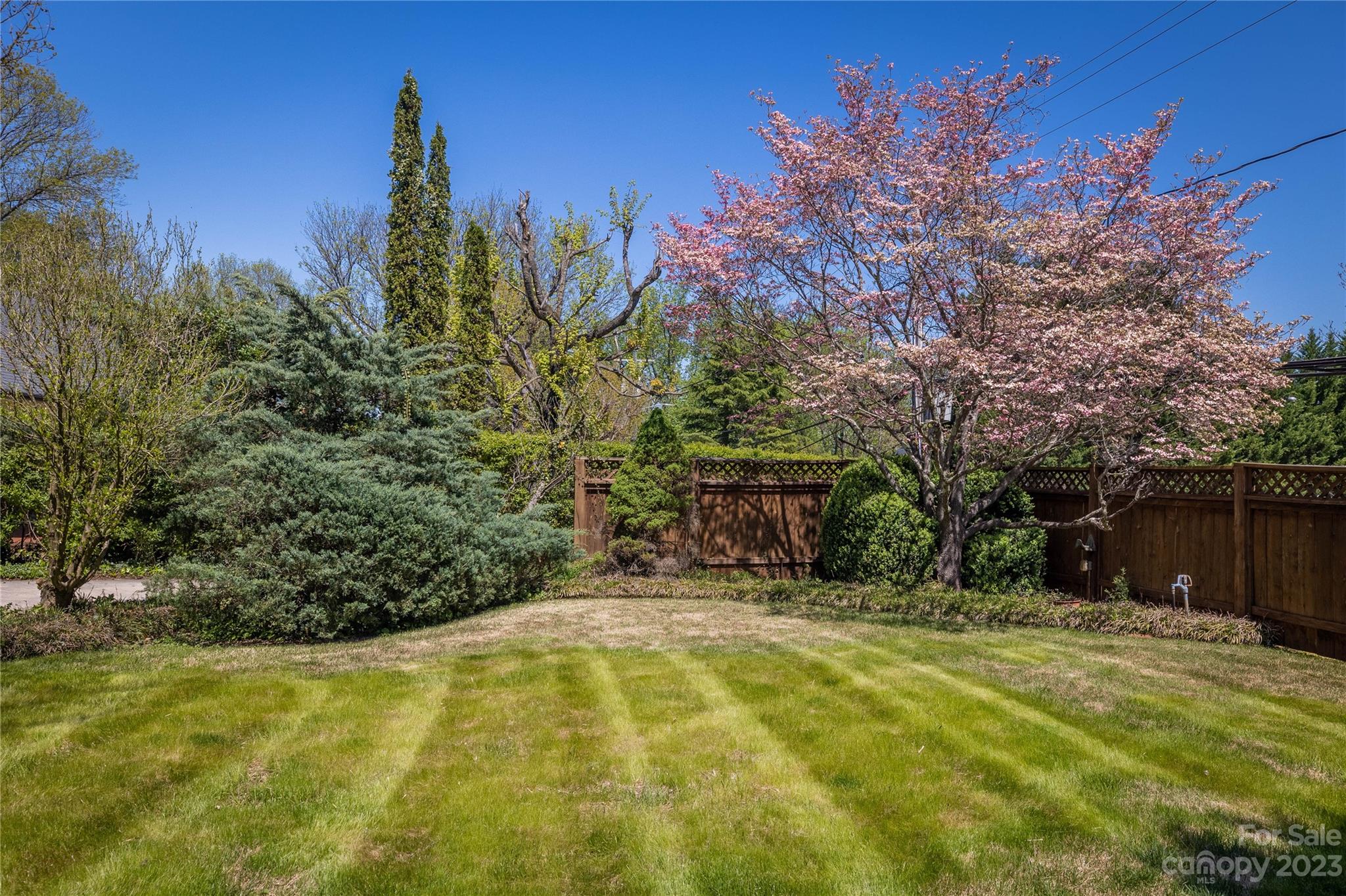 600 West Union Street