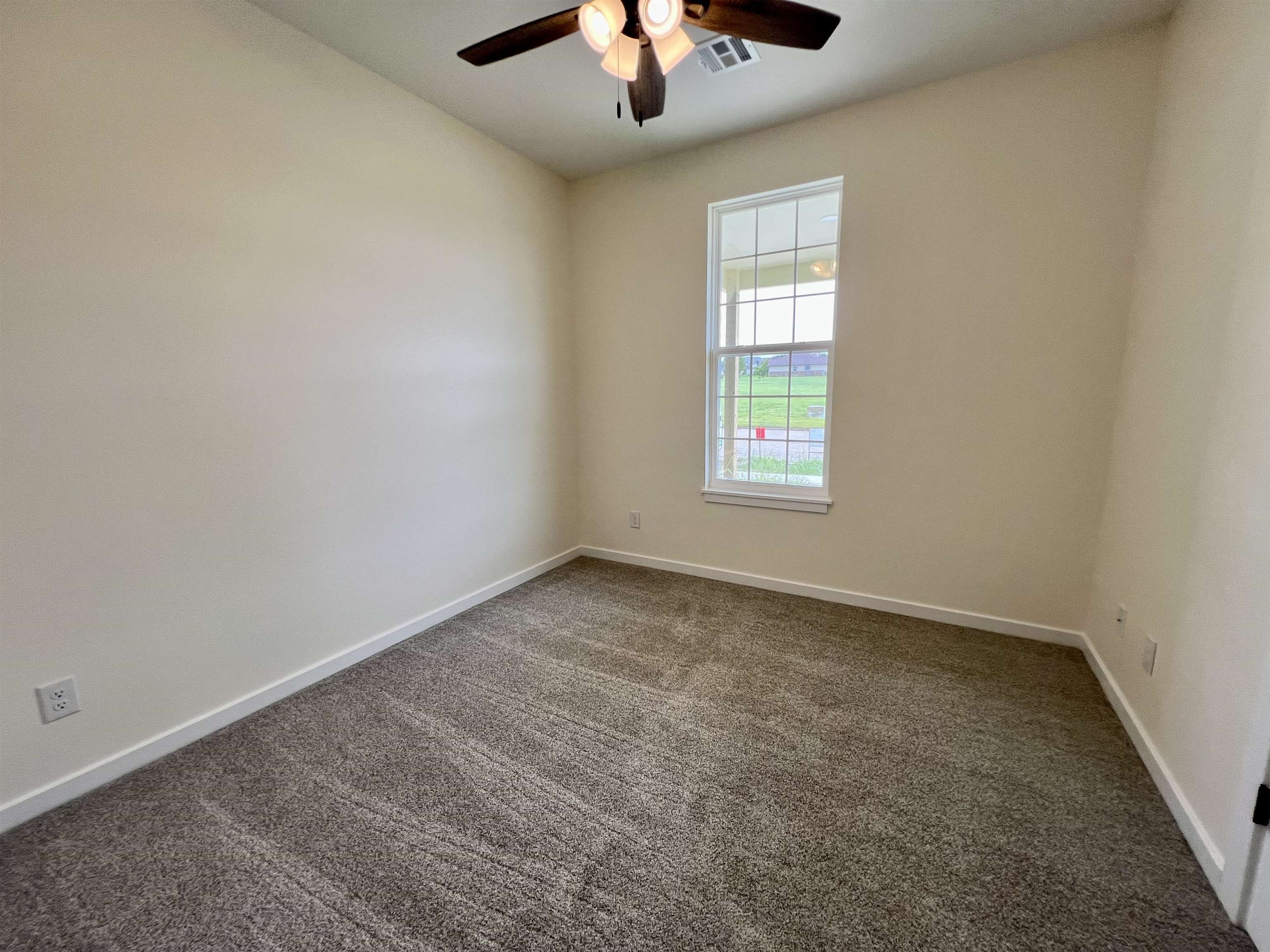208 Castle Pines Dr