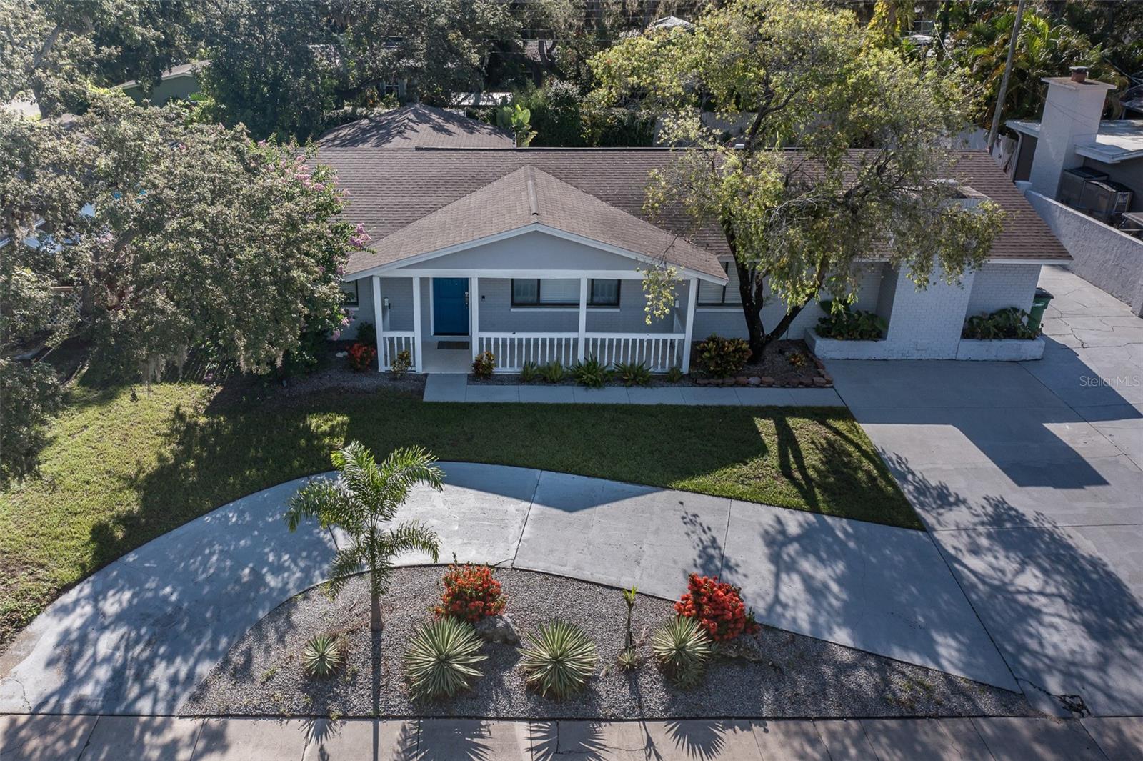 2180 Philippe Parkway