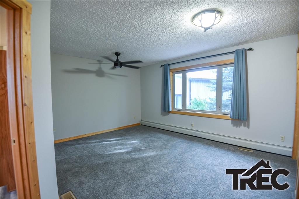 1040 Road 1