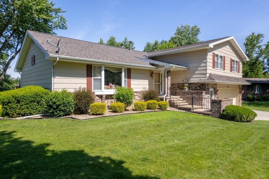 1202 Ellis Drive