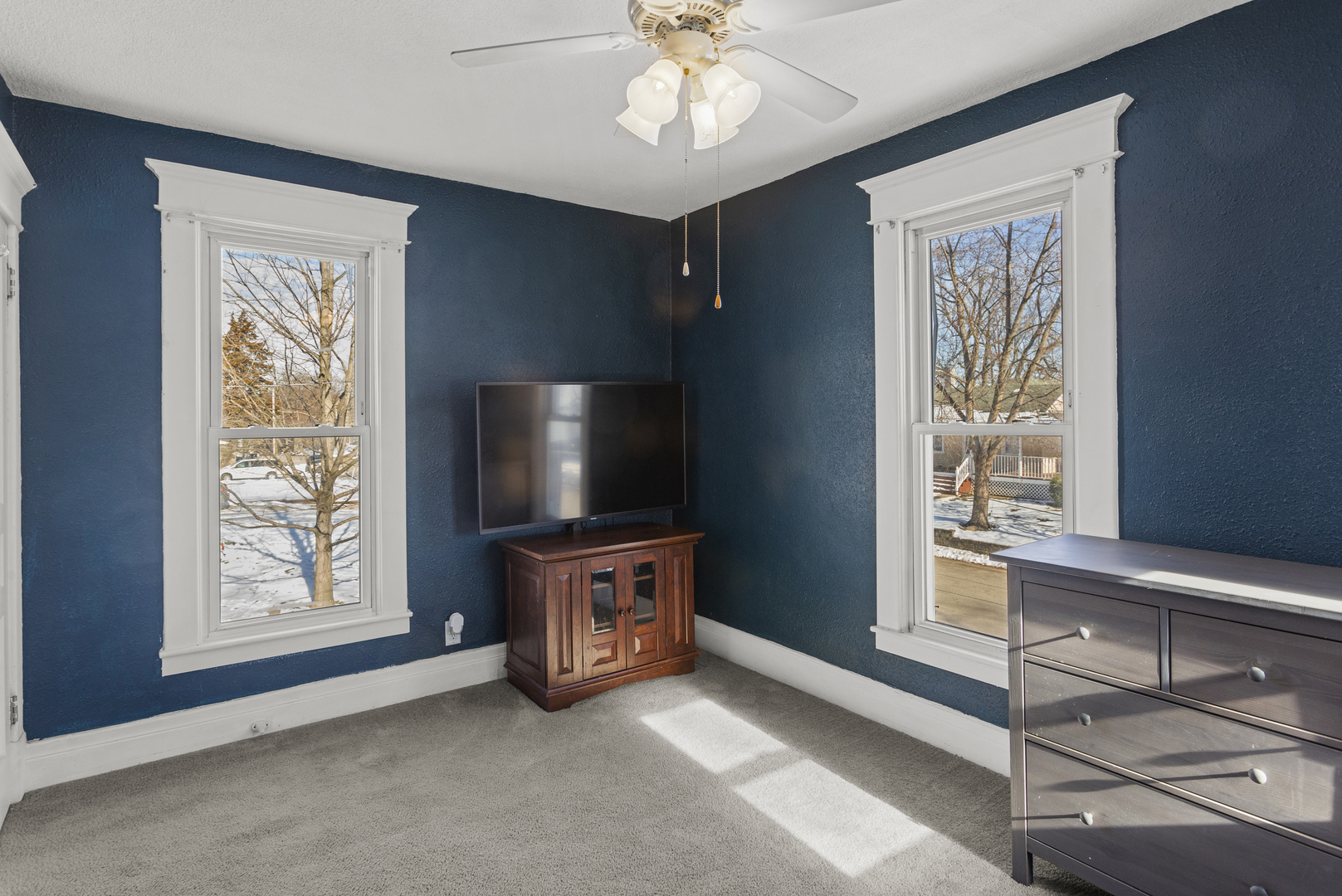 206 N Buchanan Street