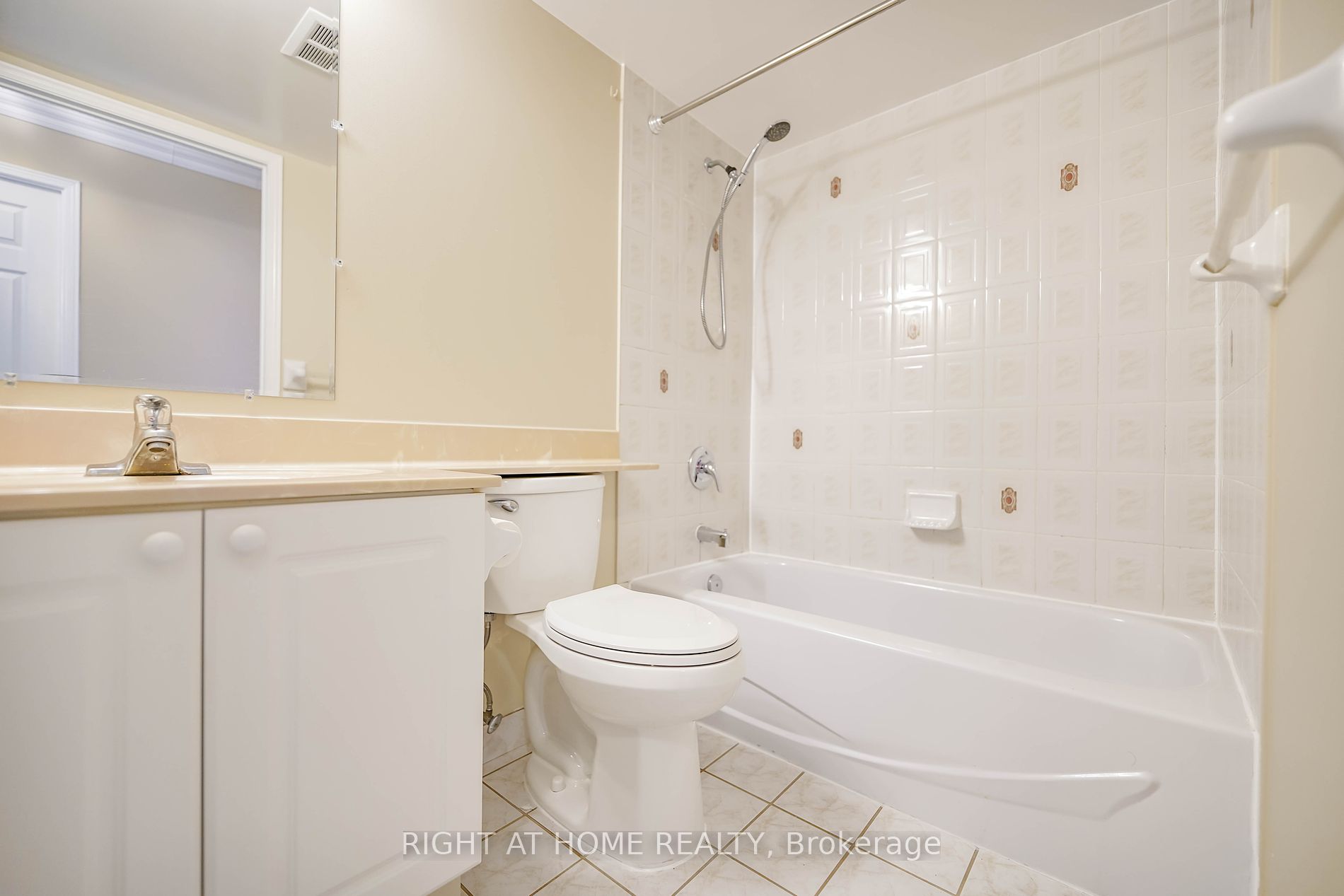 233 Beecroft Rd 319