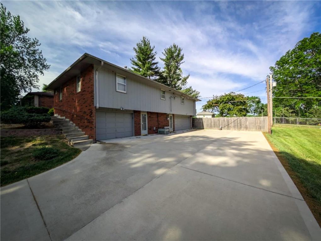 1618-1620 Wayne Drive