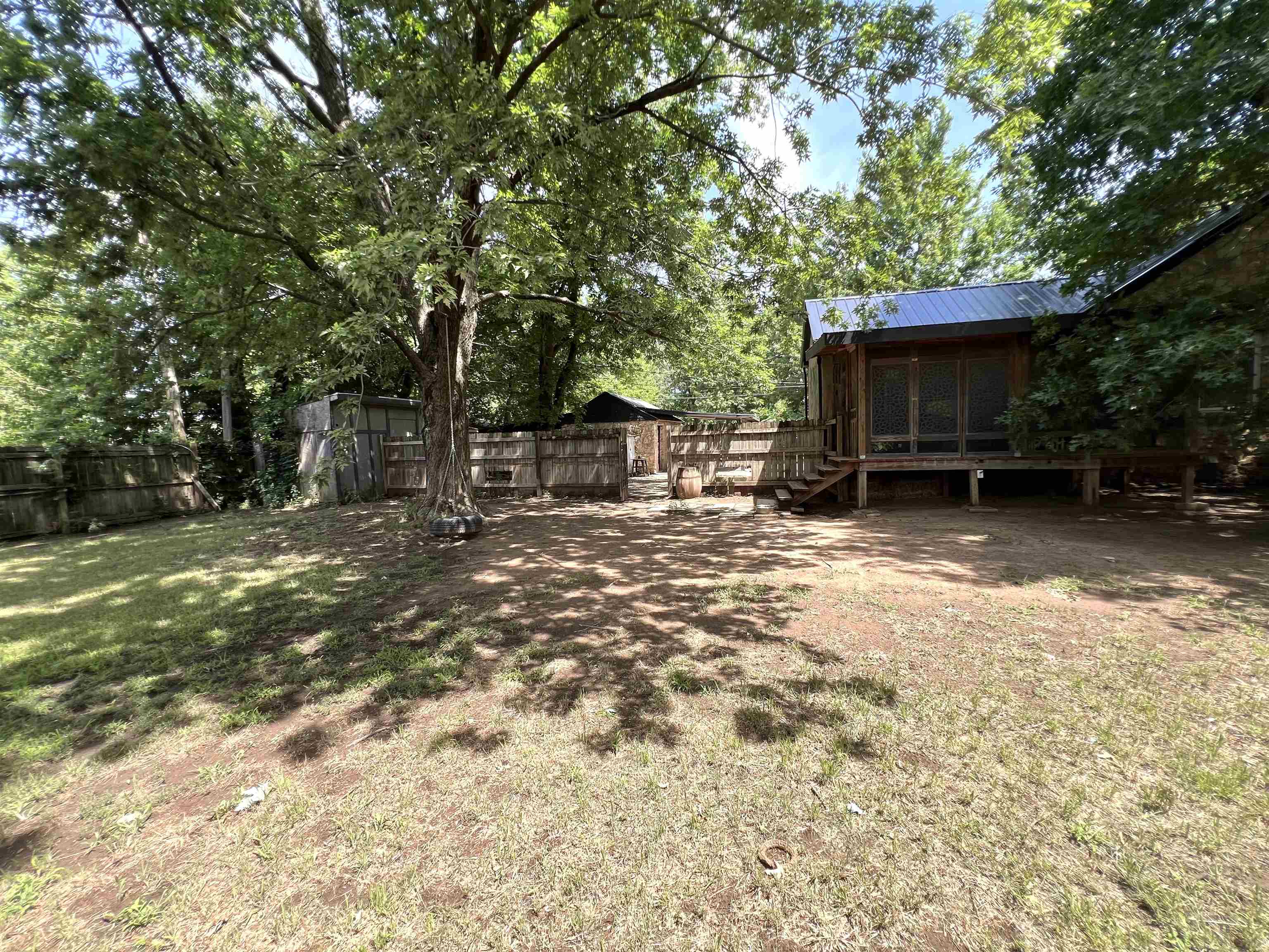 1825 N 9th