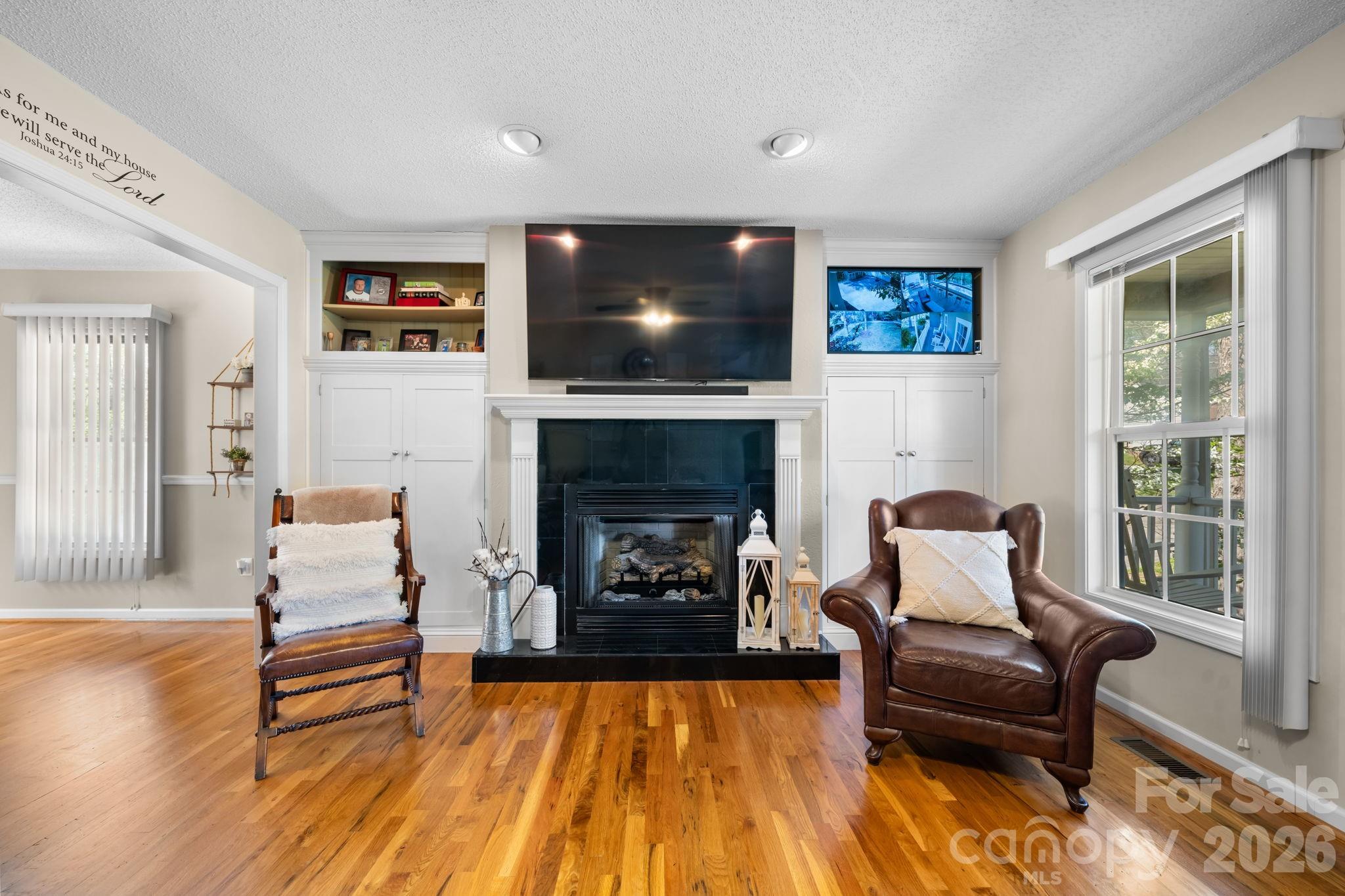 104 Buck Shoals Circle