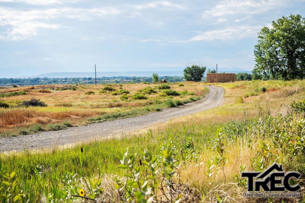 TBD Lane 13