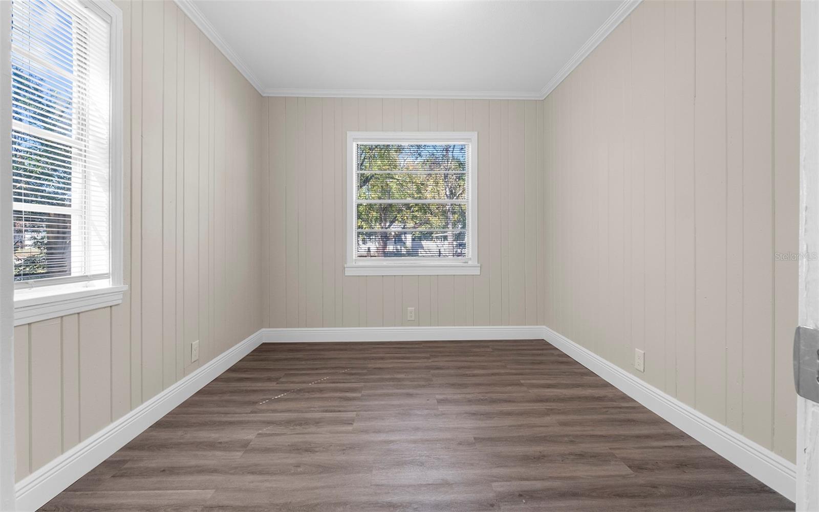 1710 W Perdiz Street