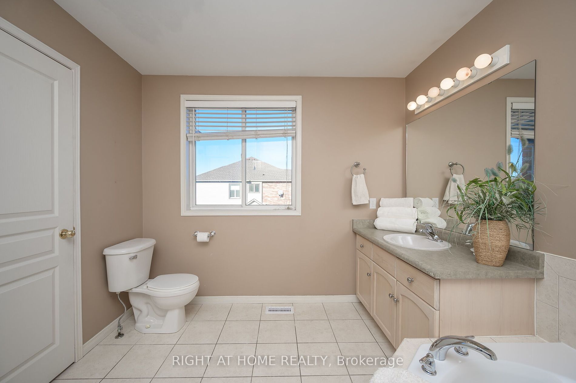 188 Livingston Ave 2