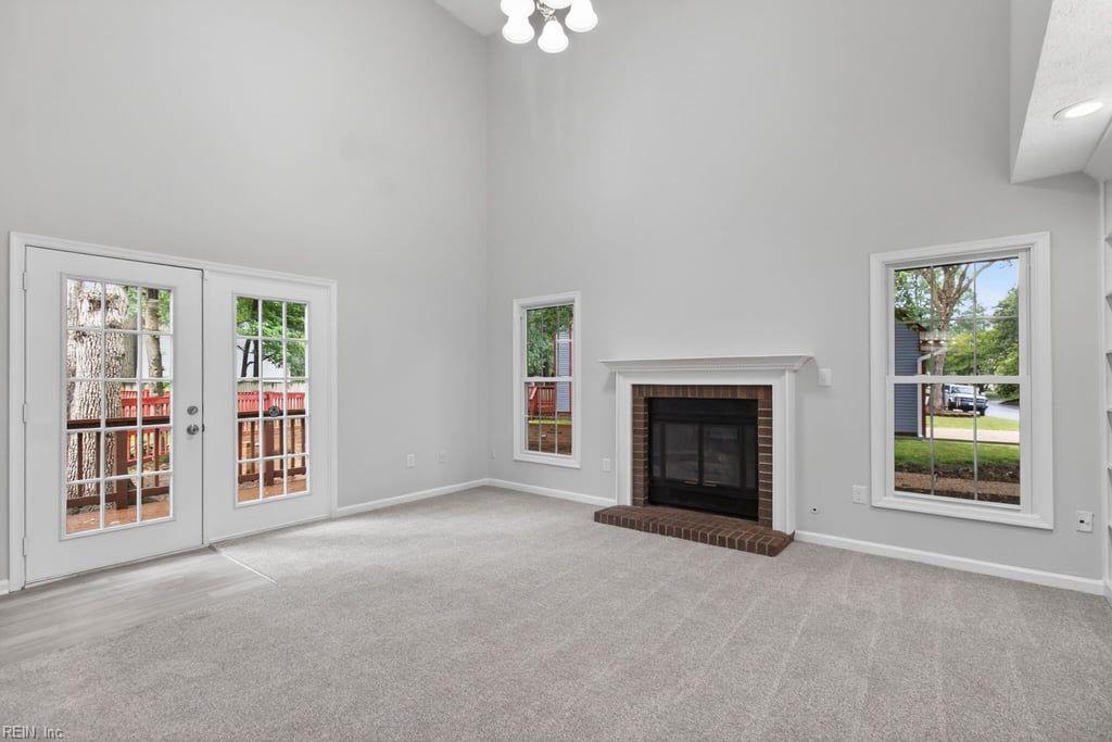 824 Lancaster Lane