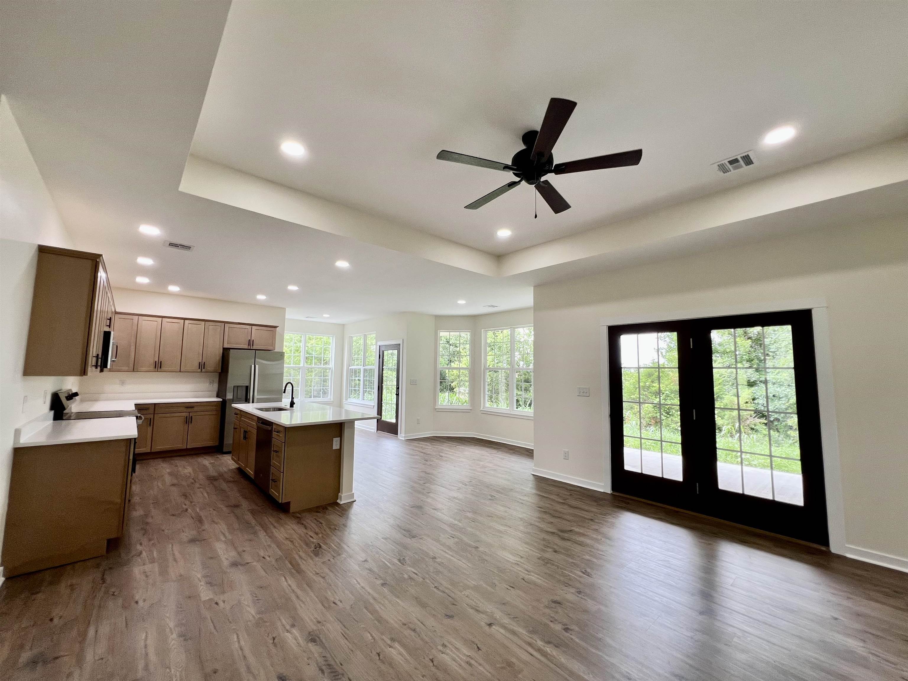 208 Castle Pines Dr