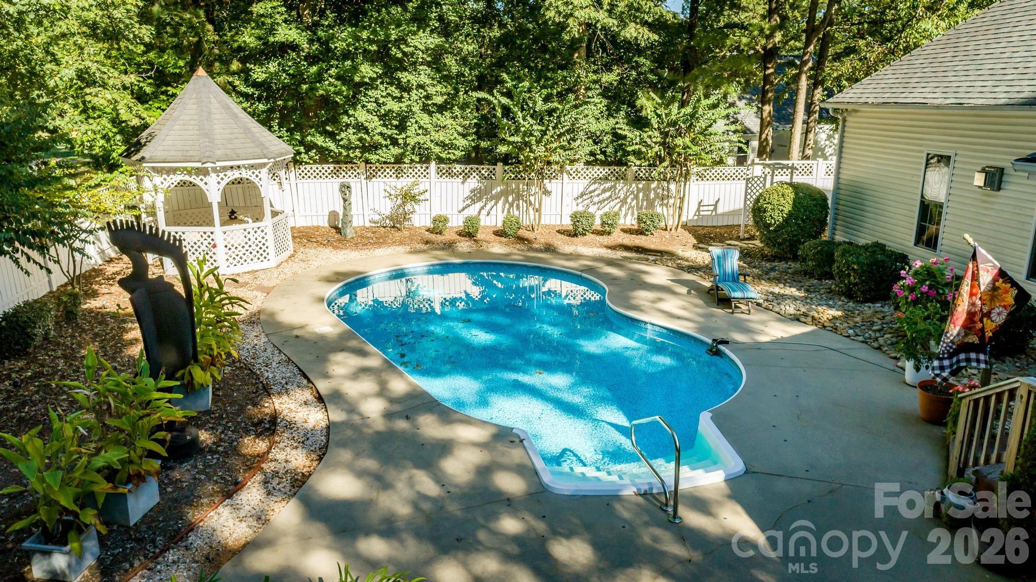 7843 Nine Iron Court