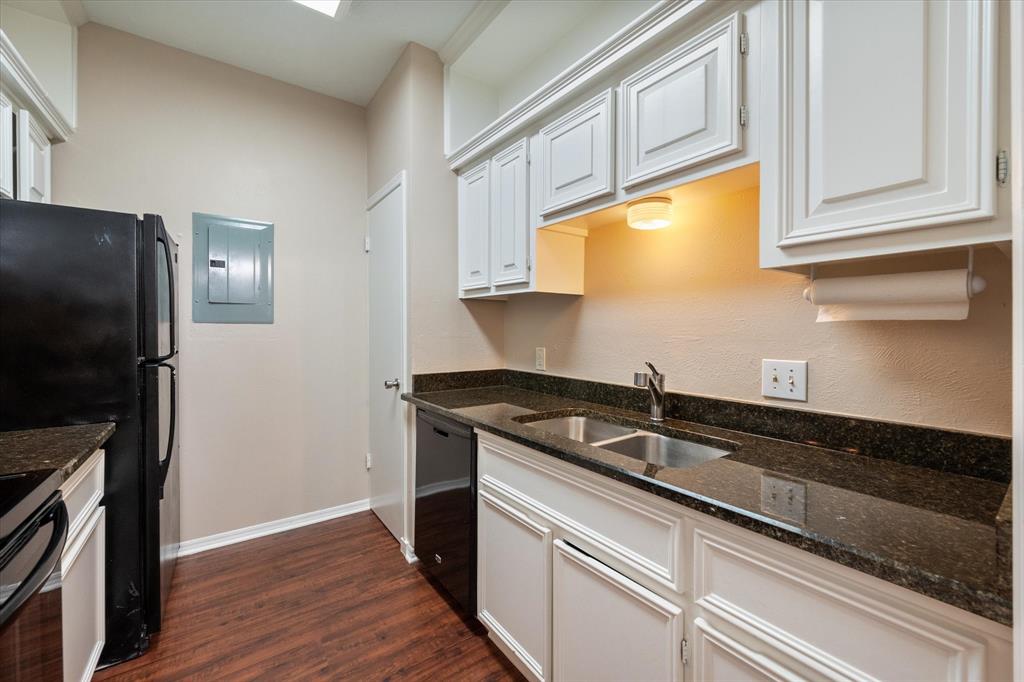 4434 Harlanwood Drive 220