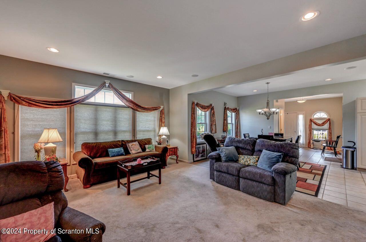 64 Parkland Drive Bldg 31