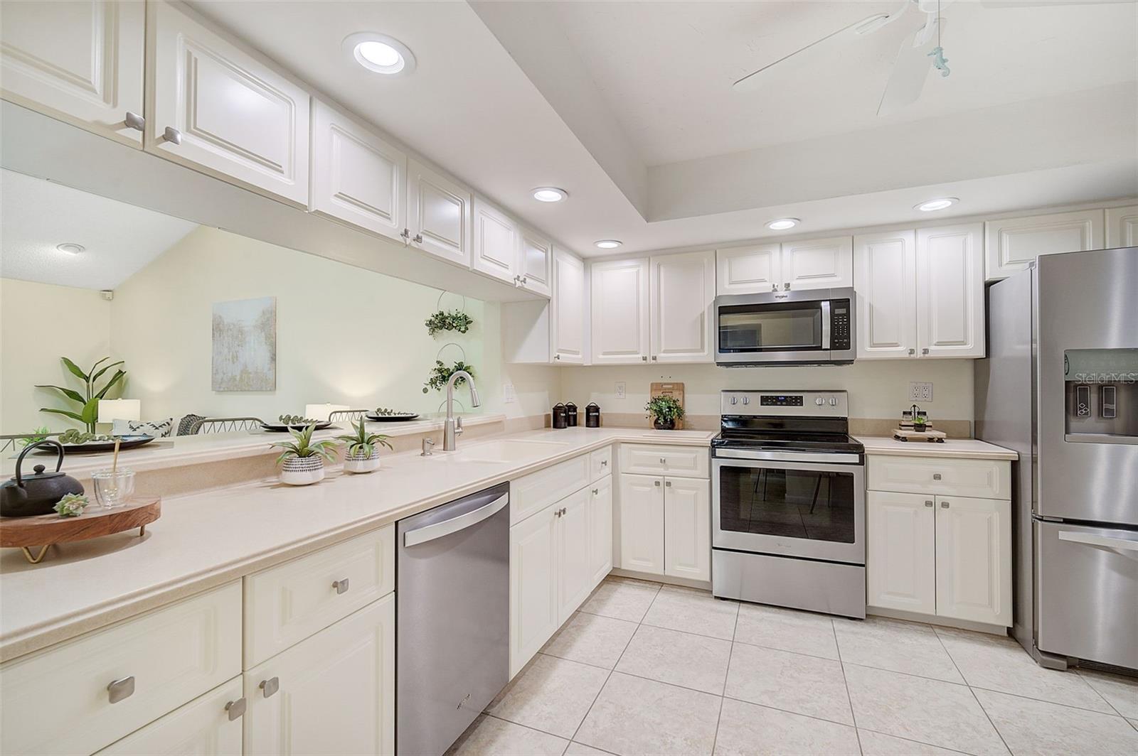 4437 Atwood Cay Circle 4