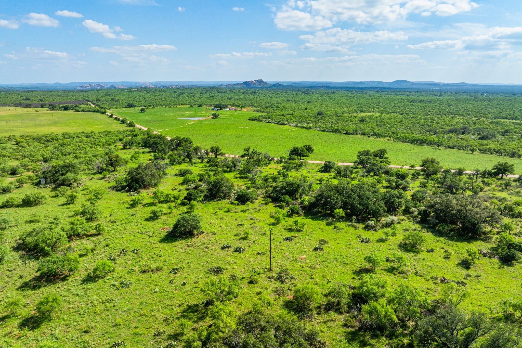 7602 County Road 113 Llano TX, 78643 Homes for Sale Hill Country