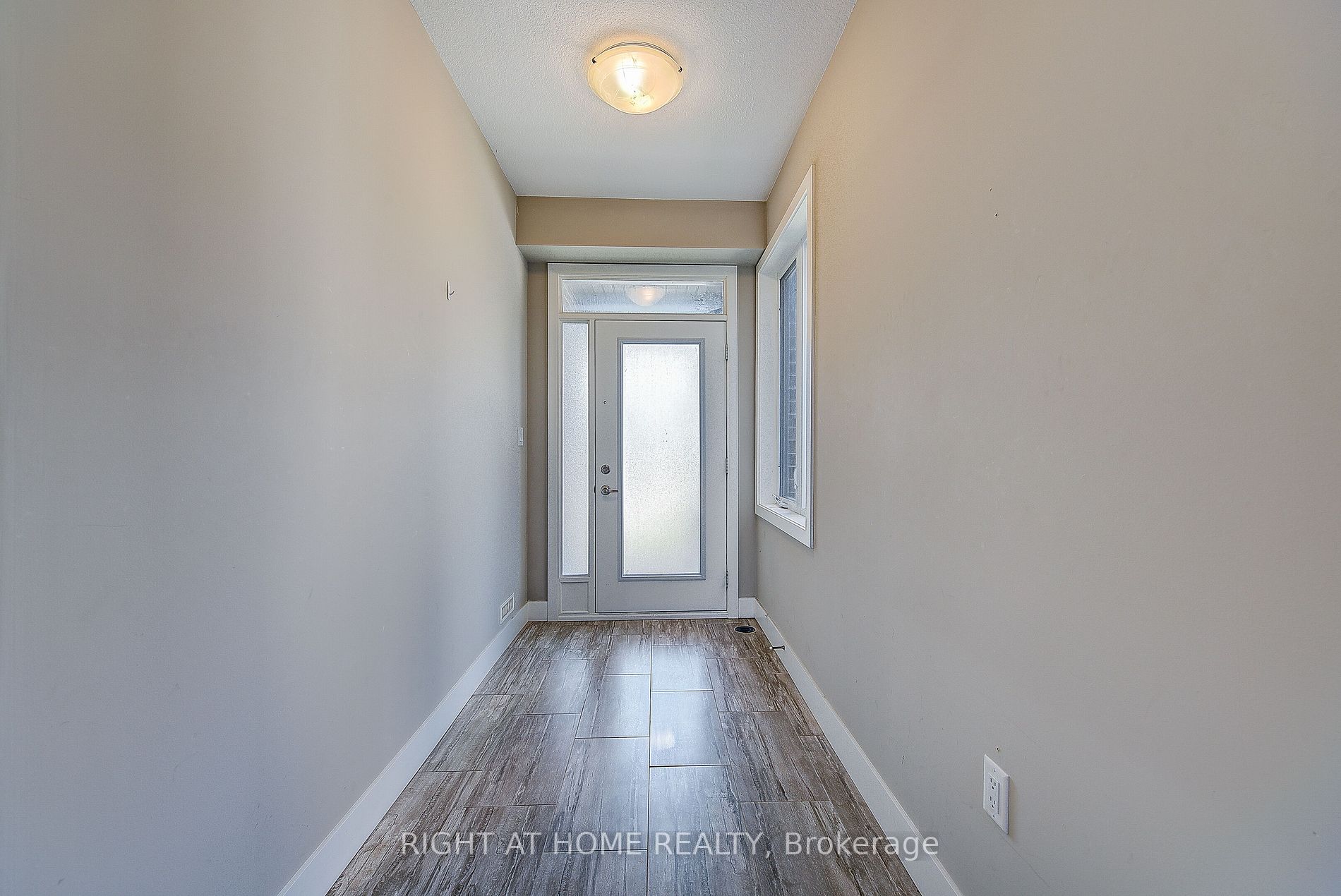 1960 Dalmagarry Rd 202