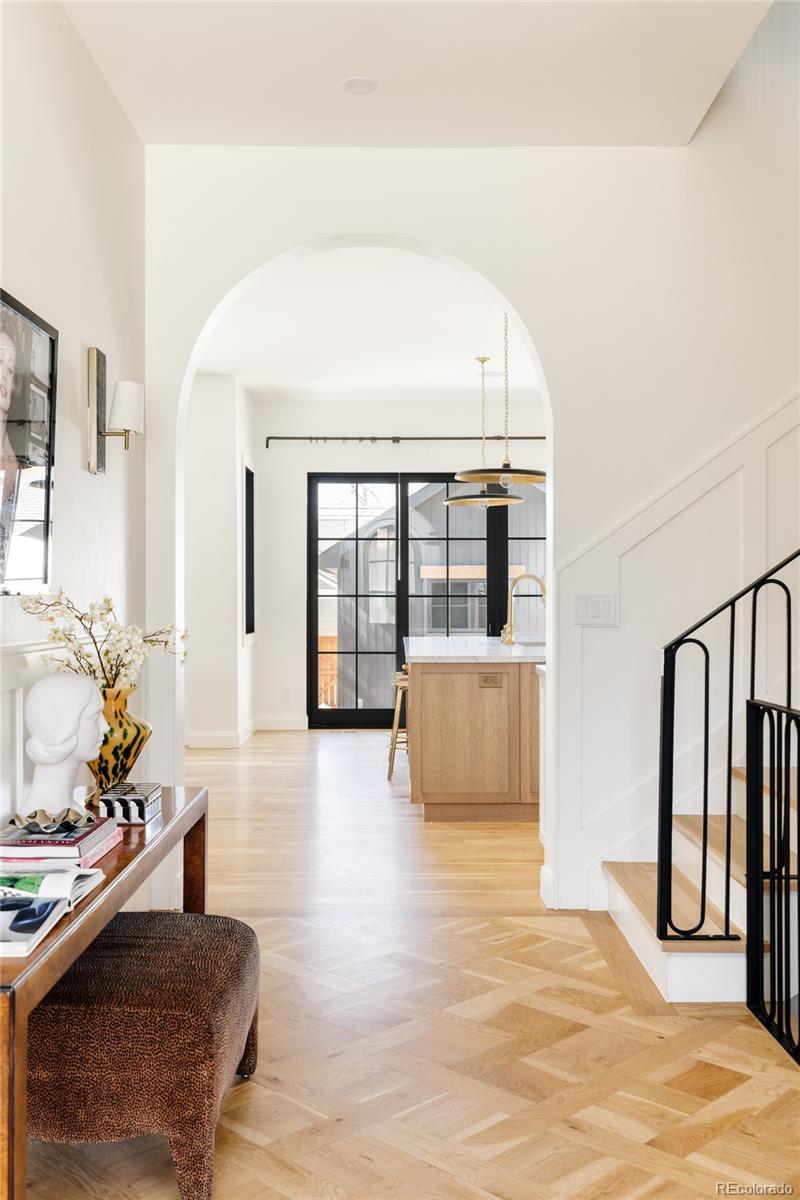 1641 S Corona Street