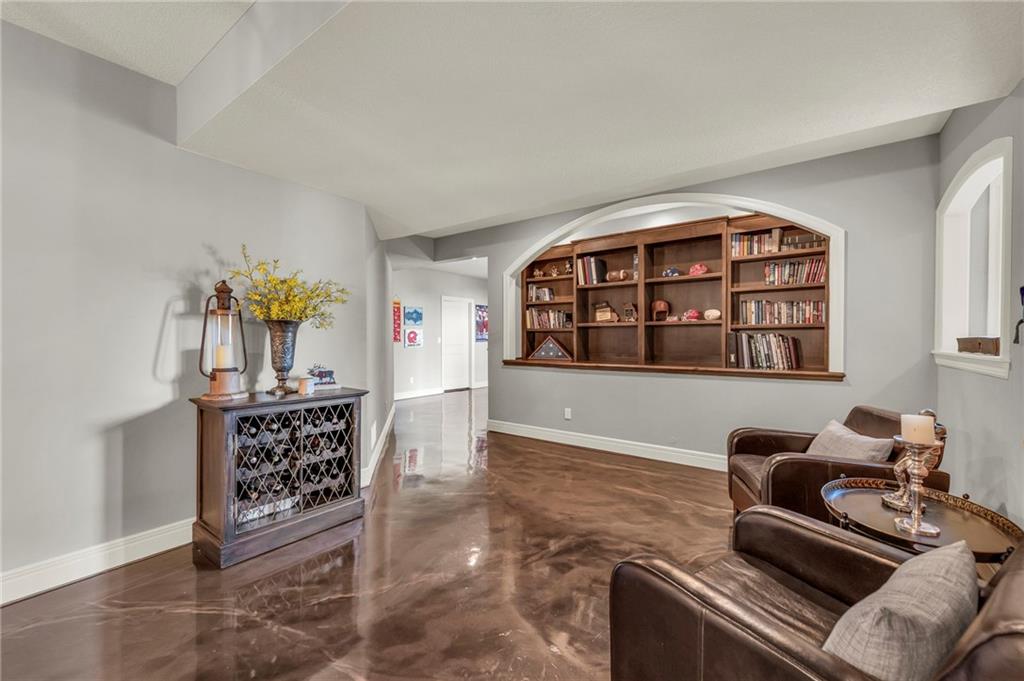 2301 NE 110th Street