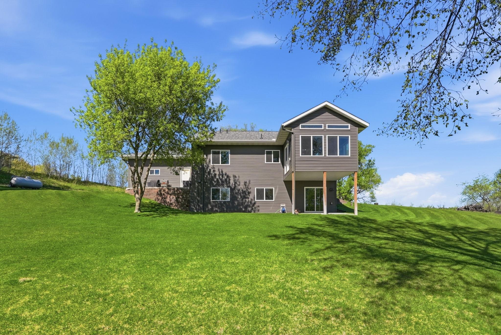 10640 Raven Loop NE